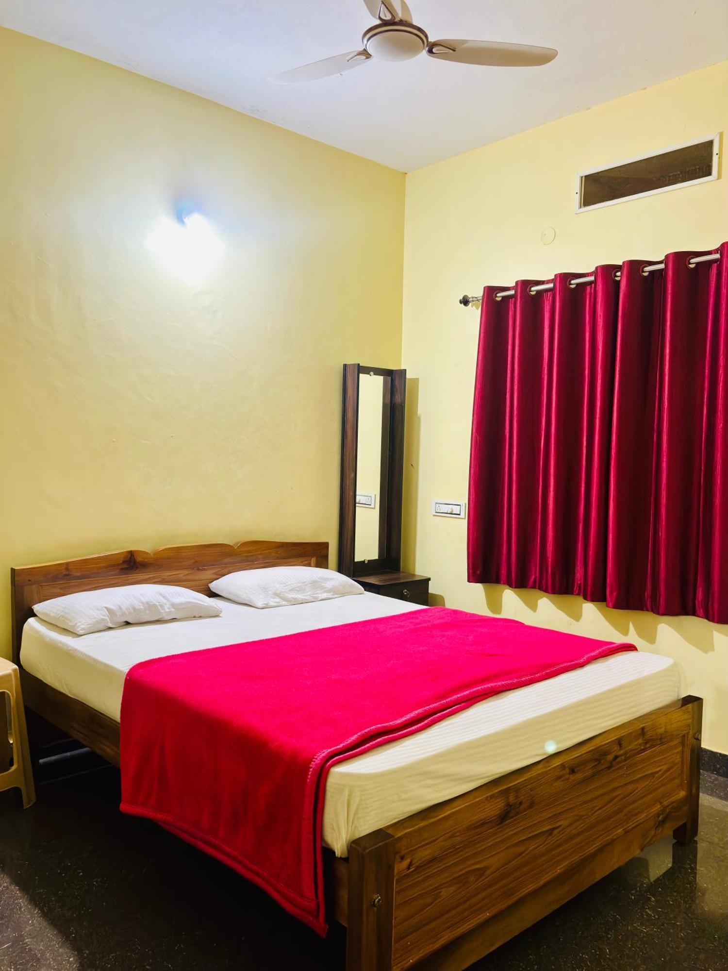Mungaru Homestay, Talaguppa Sāgar Dış mekan fotoğraf